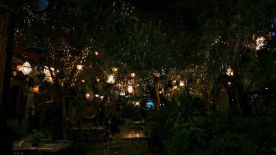 Slimme buitenverlichting maakt je tuin 's avonds gezelliger