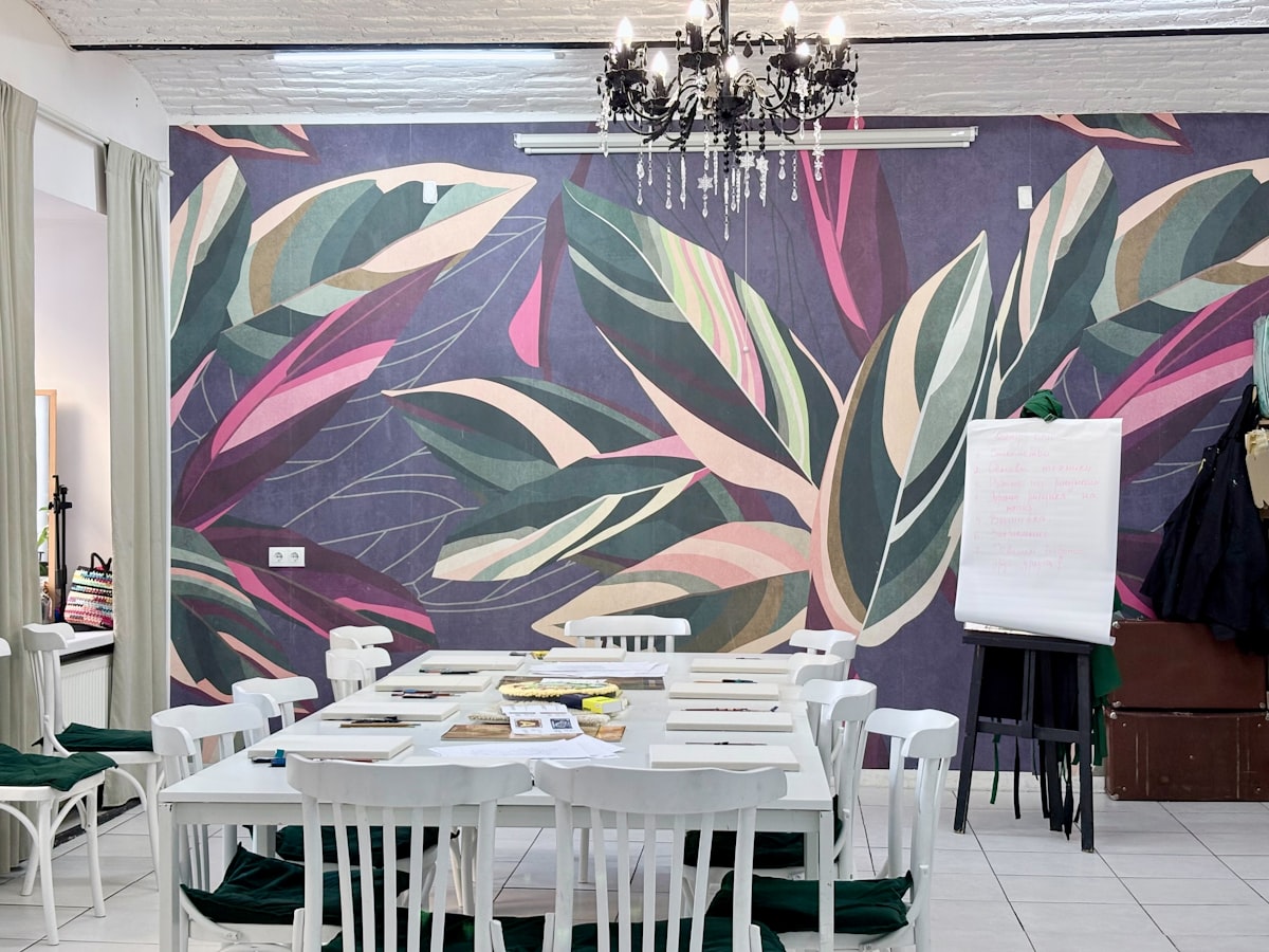 Fotobehang is terug: zo style je het in 2026